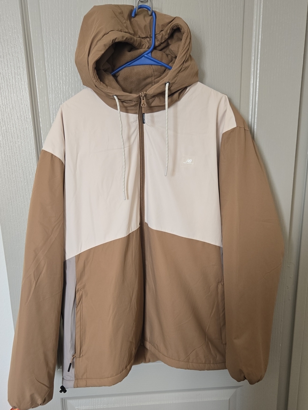 New Balance Men's Multi Tone Hooded Windbreaker Jacket - Beige & Cream